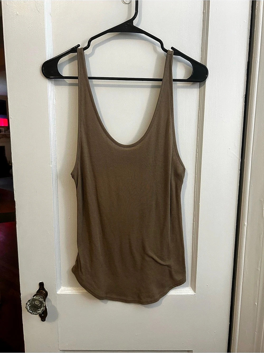 Alo Ribbed Tank Top in Brown Like New